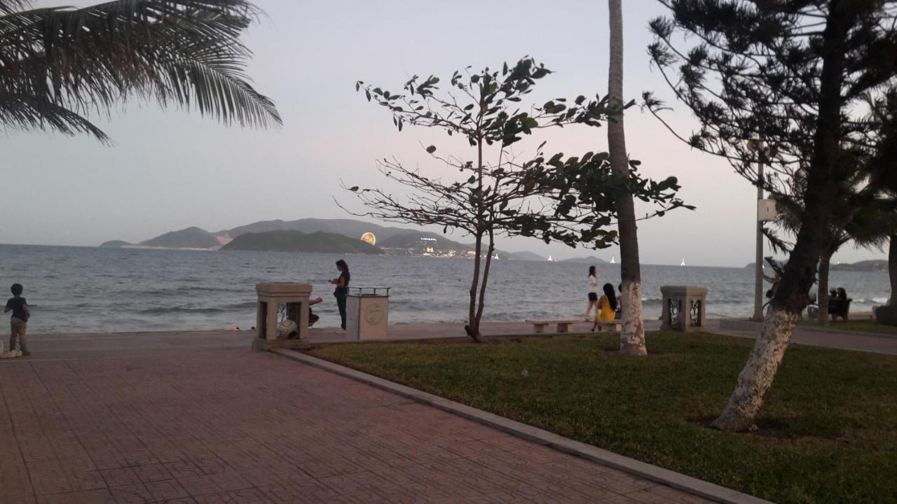 Hotel Yen Indochine Nha Trang Extérieur photo